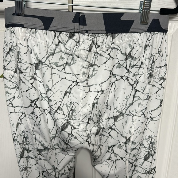 TSLA mens XL compression, white marble, never worn w tags XL, full length - Picture 8 of 8